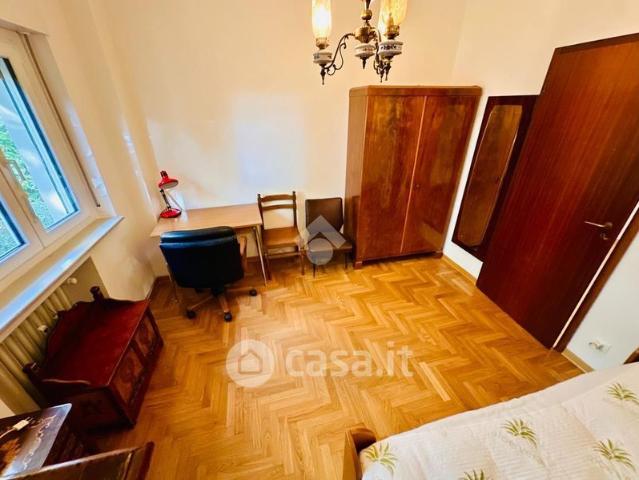 Quadrilocale in Affitto in Via del Lloyd 2 a Trieste