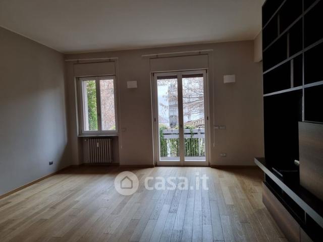 Quadrilocale in Affitto in Via San Sisto 4 a Milano