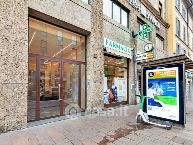 Quadrilocale in Affitto in Via Trincea Delle Frasche 2 a Milano