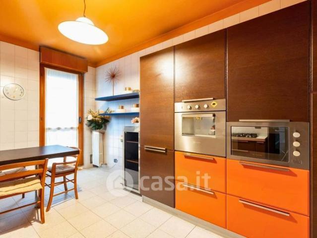 Quadrilocale in Affitto in Viale Paolo Onorato Vigliani 55 a Milano