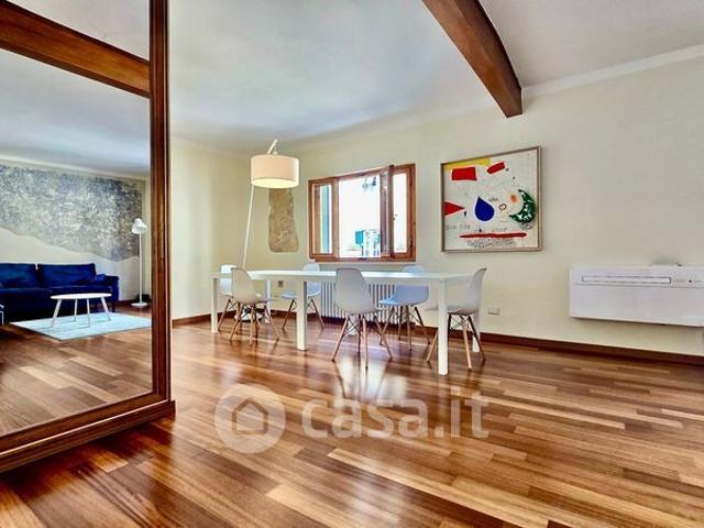 Quadrilocale in Affitto in Borgo degli Albizi 25 r a Firenze