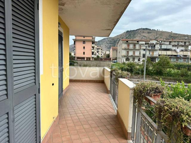 Quadrilocale in vendita a Maddaloni via Montella