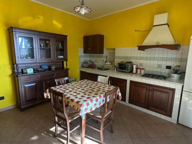 Quadrilocale in vendita a Melito di Porto Salvo