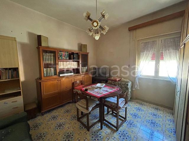 Quadrilocale in vendita a Messina via 38 m, Gazzi