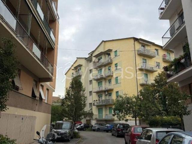 Quadrilocale in vendita a Modena via Francesco Nicoli, San Faustino