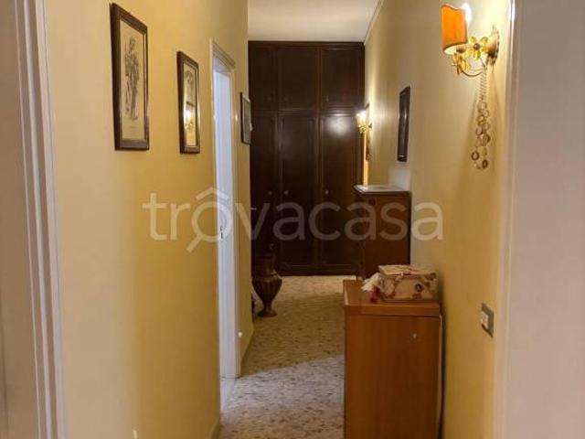 Quadrilocale in vendita a Modena via Vincenzo Bellini, Musicisti