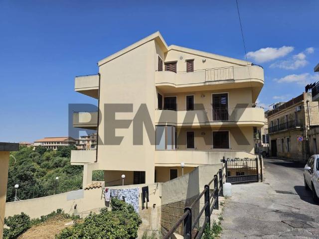 Quadrilocale in vendita a Modica via loreto, 61