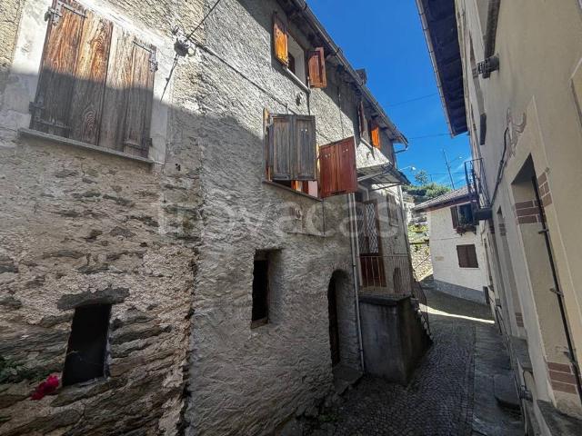 Quadrilocale in vendita a Boccioleto