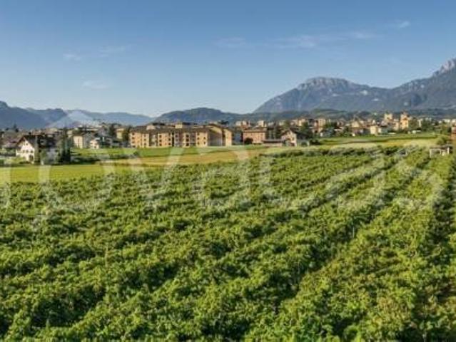 Quadrilocale in vendita a Bolzano via Penegal, 22, Gries San Quirino