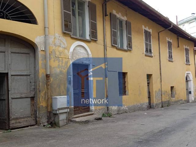 QUADRILOCALE in vendita a Cuorgn