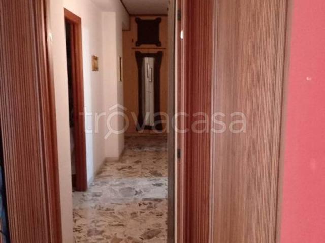 Quadrilocale in vendita a Caltanissetta via Ruggero Settimo, 14
