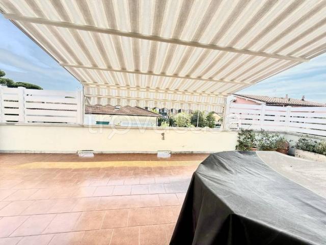 Quadrilocale in vendita a Camaiore, Lido Di Camaiore