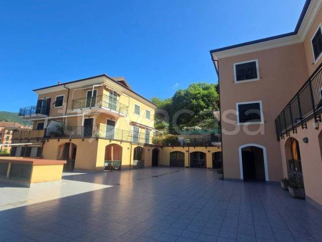 Quadrilocale in vendita a Casarza Ligure