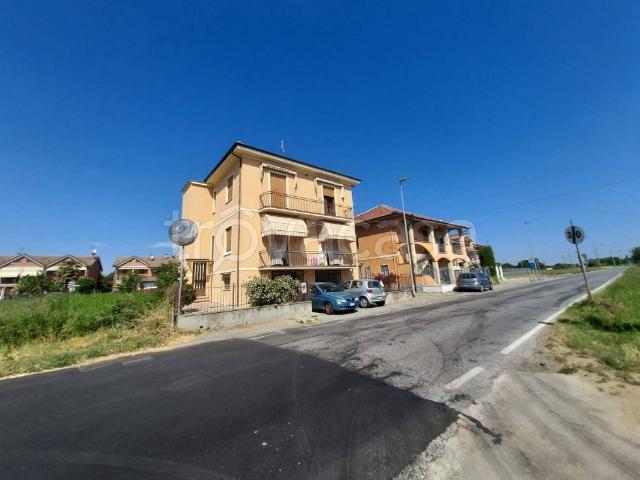 Quadrilocale in vendita a Carmagnola via Braida, 2