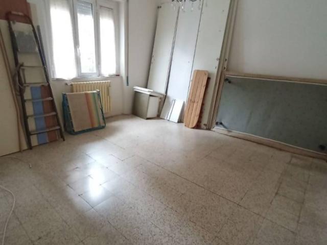 Quadrilocale in vendita a Carrara