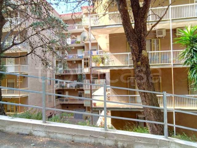 Quadrilocale in vendita a Catanzaro via Carlo V, 72, Centro Storico
