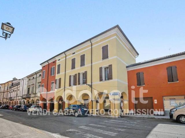 Quadrilocale in vendita a Concordia sulla Secchia via della Pace, 127