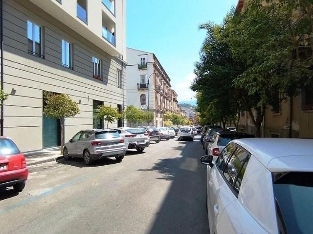 Quadrilocale in vendita a Cosenza via Rivocati