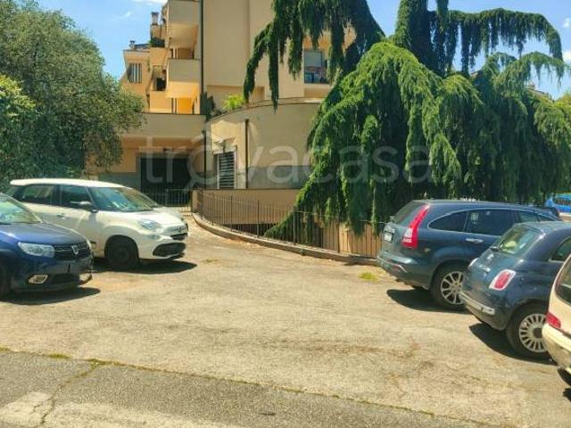 Quadrilocale in vendita a Grottaferrata via 25 Luglio