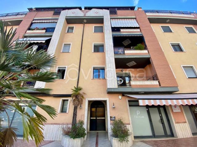 Quadrilocale in vendita a Latina via Giorgio La Pira, Borgo Piave