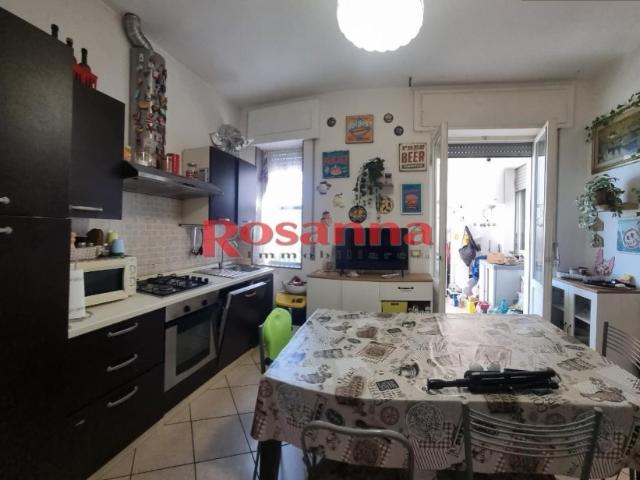 Quadrilocale in vendita a Livorno via Basilicata, 57124, Coteto
