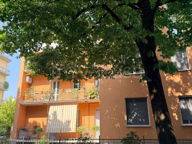 Quadrilocale in vendita a Parma via Carlo Raimondi, Montanara Cinghio