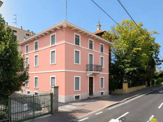Quadrilocale in vendita a Parma, Villetta