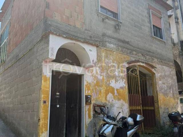 Quadrilocale in vendita a Piano di Sorrento via Piana