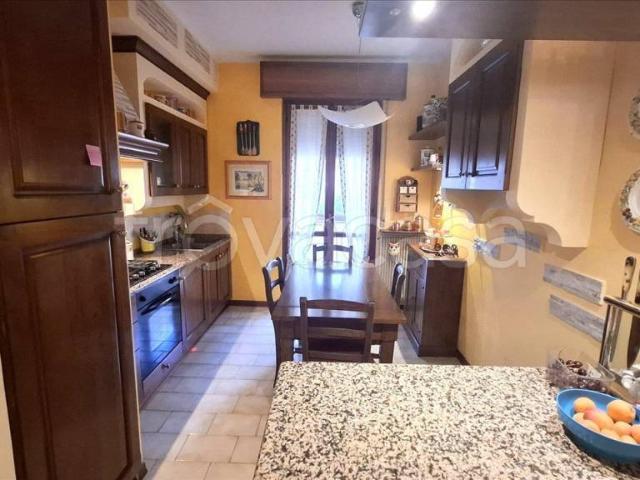 Quadrilocale in vendita a Piacenza, Besurica