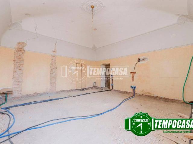 Quadrilocale in vendita a Piacenza via Giuseppe Verdi 15, Centro città