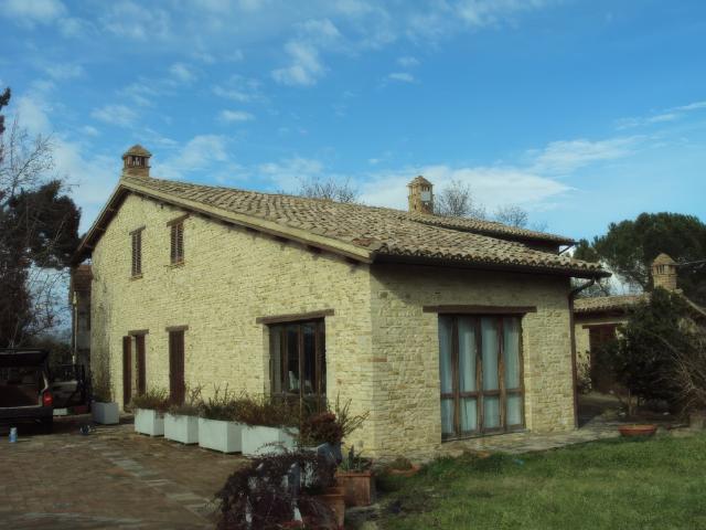 Quadrilocale in vendita a Pietrauta, Montefalco