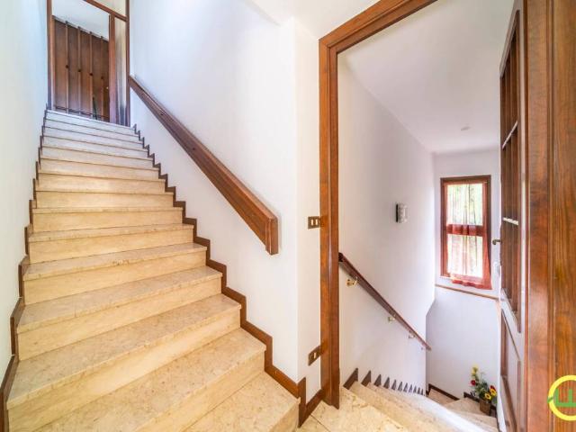 Quadrilocale in vendita a Pradamano via della Libertà, 82, Lovaria
