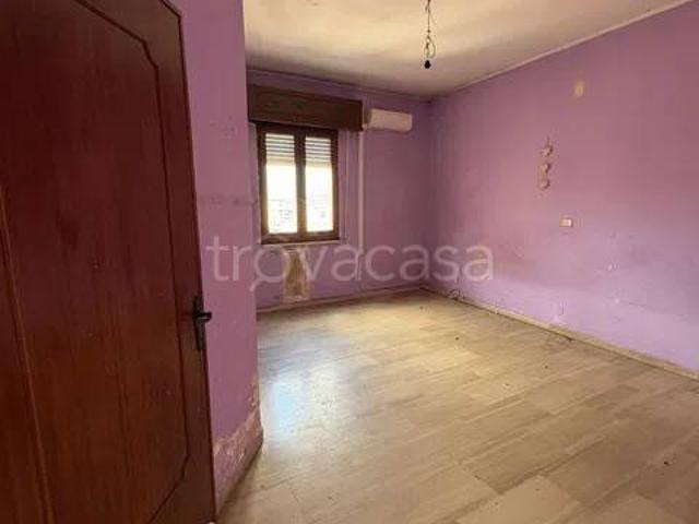 Quadrilocale in vendita a Priverno via Della Stazione, 20