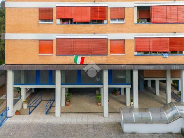 Quadrilocale in vendita a Reggio nell'Emilia via Ernesto Che Guevara, Rosta Nuova