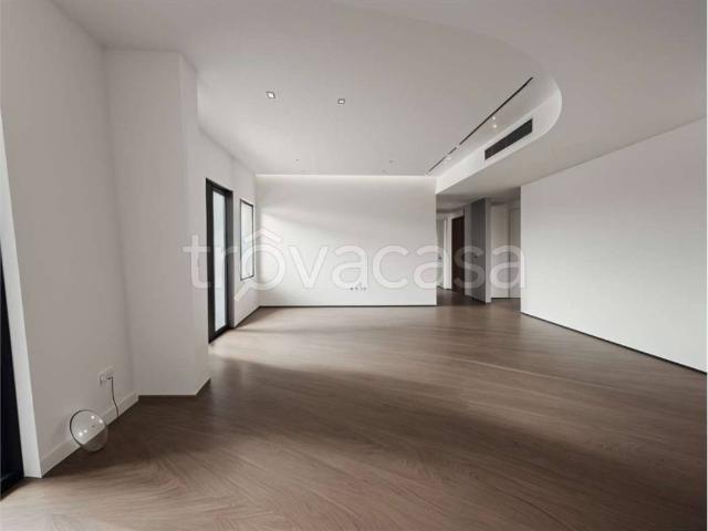 Quadrilocale in vendita a Riccione piazzale Ceccarini, Centro