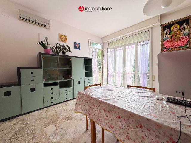 Quadrilocale in vendita a Rimini, Borgo San Giuliano