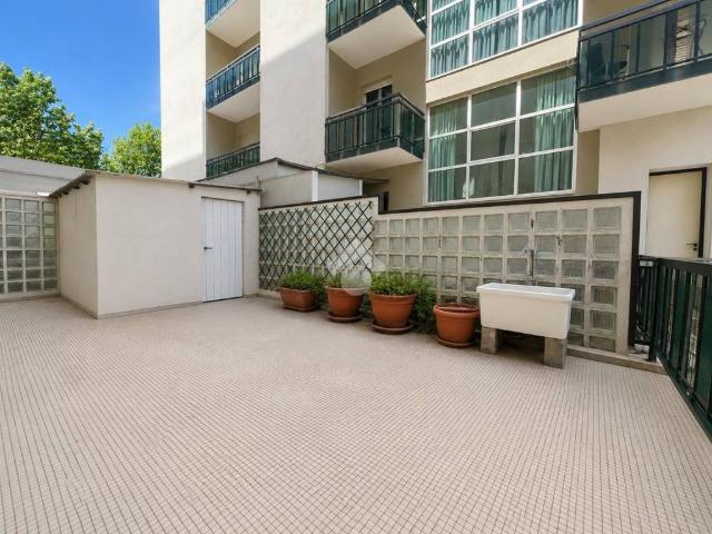 Quadrilocale in vendita a Rimini, Miramare Rivazzurra