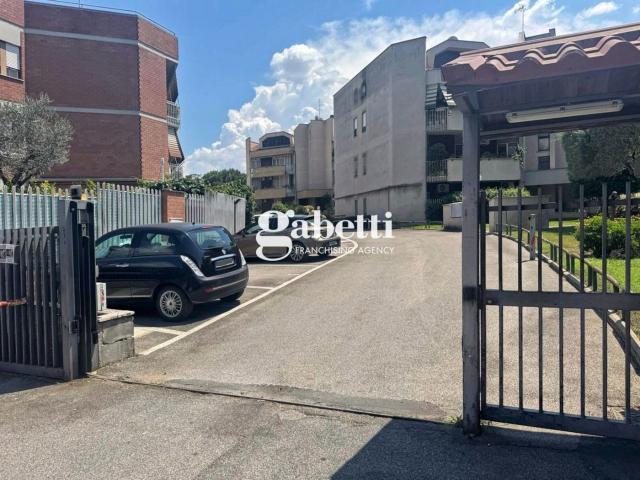 Quadrilocale in vendita a Roma