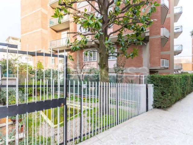 Quadrilocale in vendita a Roma viale di villa pamphili, Monteverde Vecchio