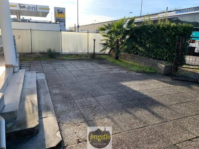 Quadrilocale in vendita a Ronchi dei Legionari via Redipuglia