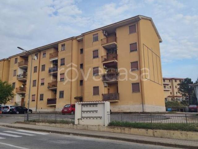 Quadrilocale in vendita a Rose, Petraro