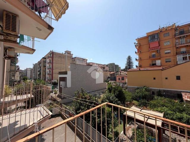 Quadrilocale in vendita a Salerno via Felice Cuomo, 1, Pastena Pastena Alta