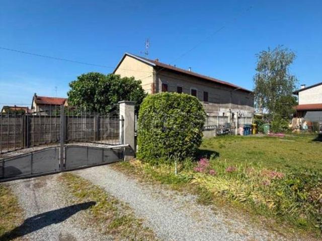 Quadrilocale in vendita a Saluggia via Don Carra, 58