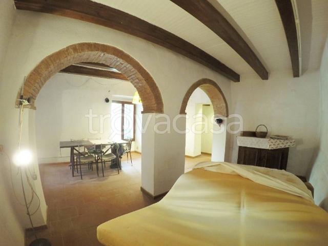 Quadrilocale in vendita a San Casciano in Val di Pesa via Cassia per Siena, Calzaiolo