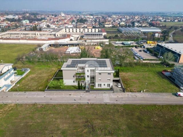Quadrilocale in vendita a San Giovanni Lupatoto via Giorgio Almirante