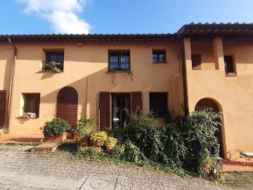 Quadrilocale in vendita a San Giuliano Terme