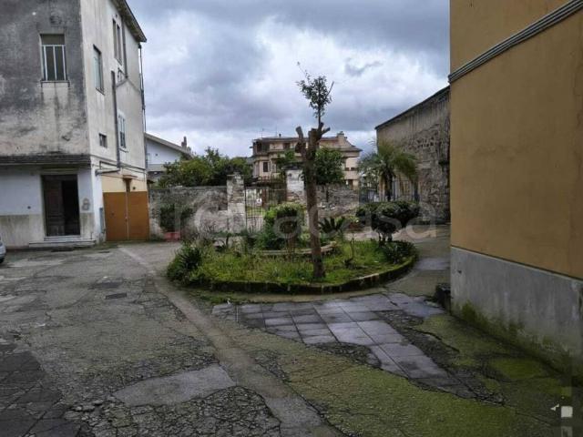 Quadrilocale in vendita a Sarno via Giuseppe Lanzara