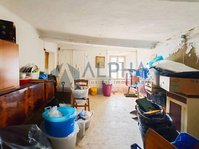 Quadrilocale in vendita a Sogliano al Rubicone via Giovanni Pascoli