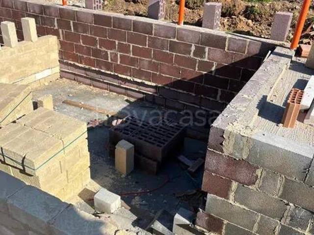 Quadrilocale in vendita a Taviano via Sila Nn