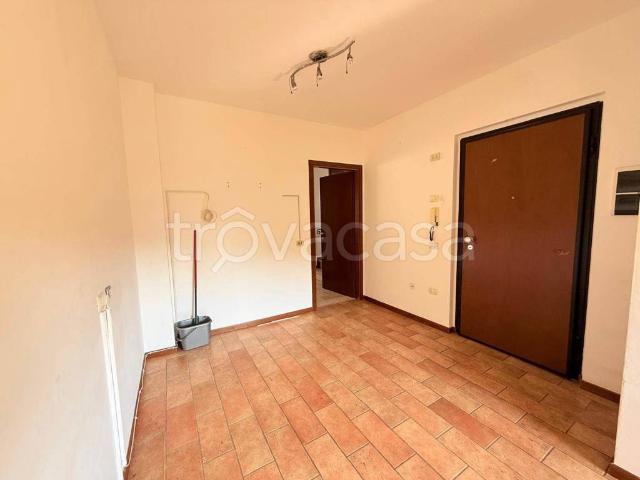 Quadrilocale in vendita a Urbino via dei Faeti, 24, Trasanni